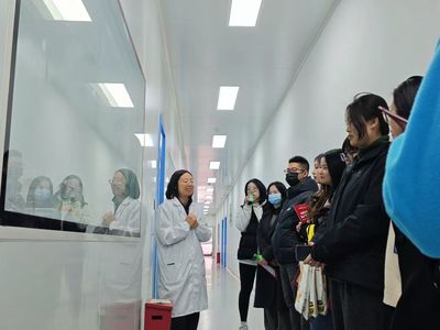 新商科教學部聯合魚城書院走進天府可樂工廠開展公共關系服務實踐教學